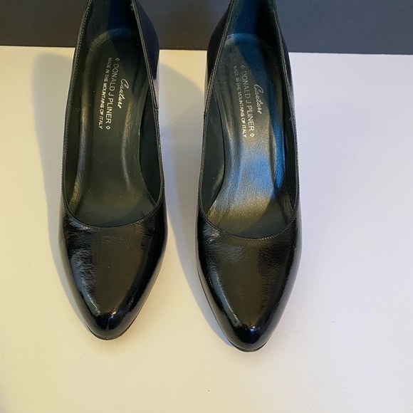 Donald J Pliner pumps - Picture 2 of 5